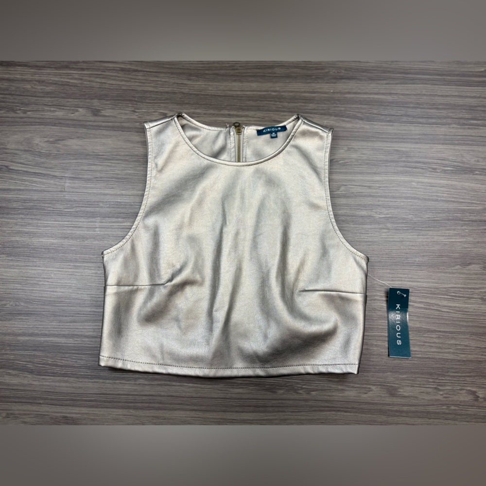 KIRIOUS Faux Gold Leather Top Size Medium NWT